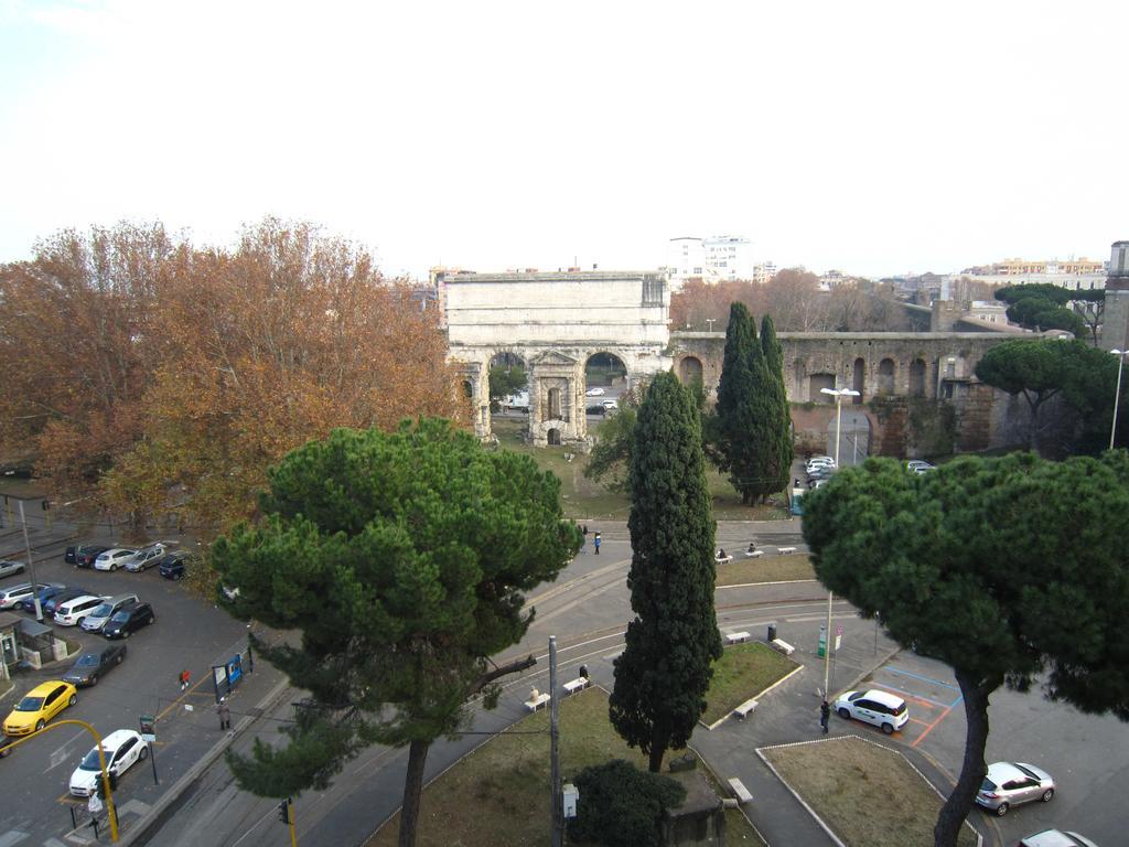 Adelina Guesthouse Roma Exterior foto